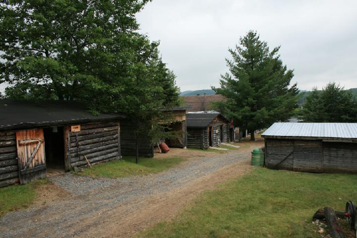 Camp 001.JPG